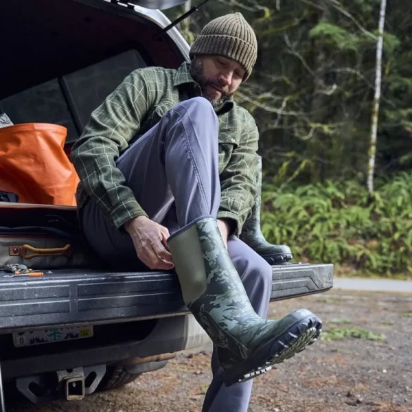 Grundéns Deviation Tall Boot> Footwear
