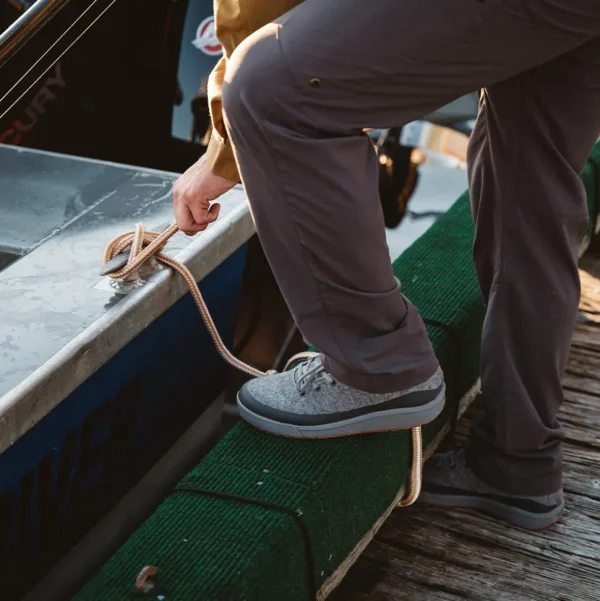Grundéns Freeboard Wool Chukka> Footwear
