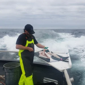 Grundéns Ironclad Bib>Men Bibs