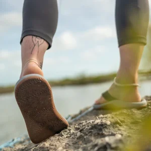 Grundéns Women's Deck Mate 3-Point Sandal> Footwear