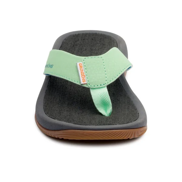 Grundéns Women's Deck Mate 3-Point Sandal> Footwear